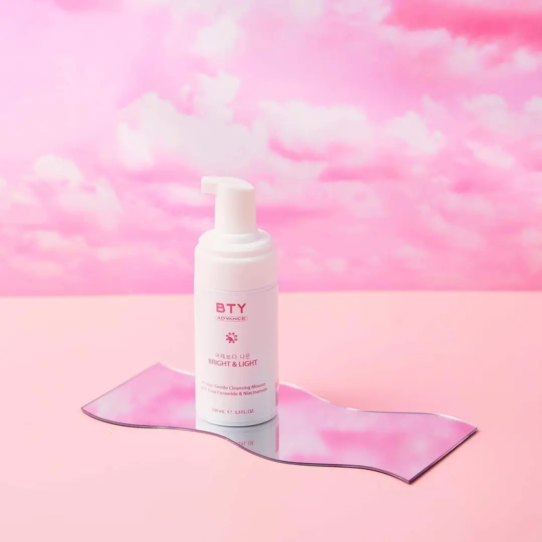 BTY Bright & Light Amino Gentle Cleansing Mouse with Yuzu Ceramides & Niacinamide