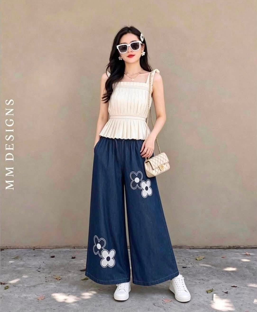 Flower Soft Denim Pants